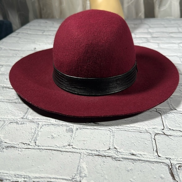 Bebe Burgundy Wine Wool Felt Wide Brim Fedora Hat Women's One Size - Picture 13 of 14